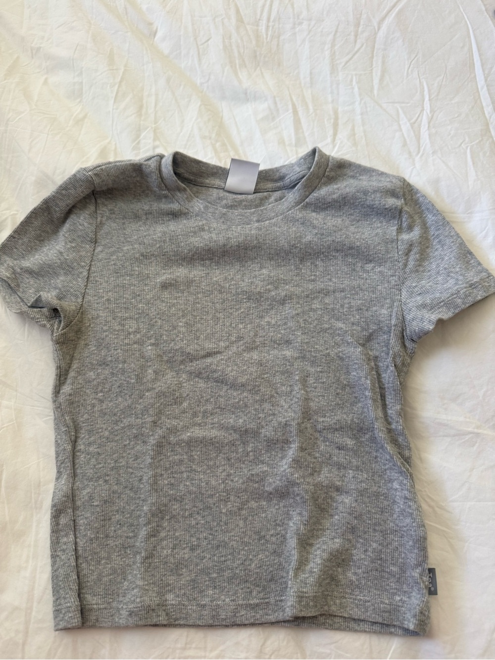 Aritzia TNA ribbed T-shirt